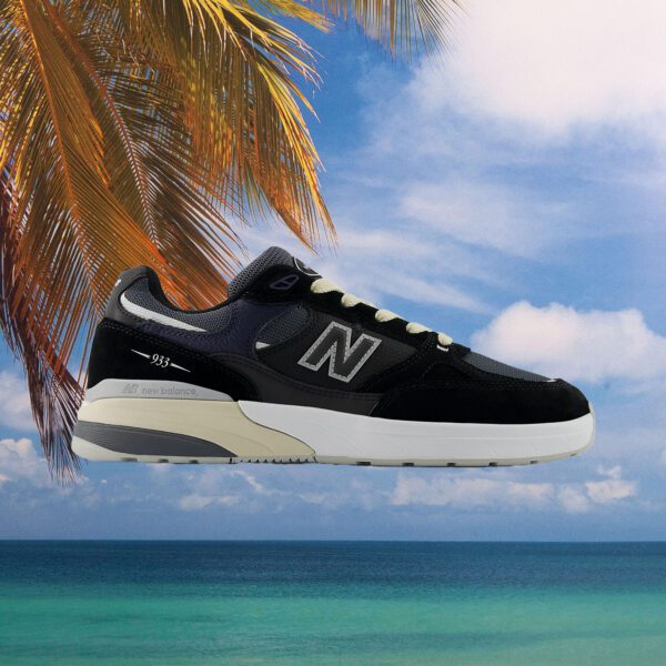 New Balance Numeric - Reynolds 933 - UN933BNT - Black / Eclipse