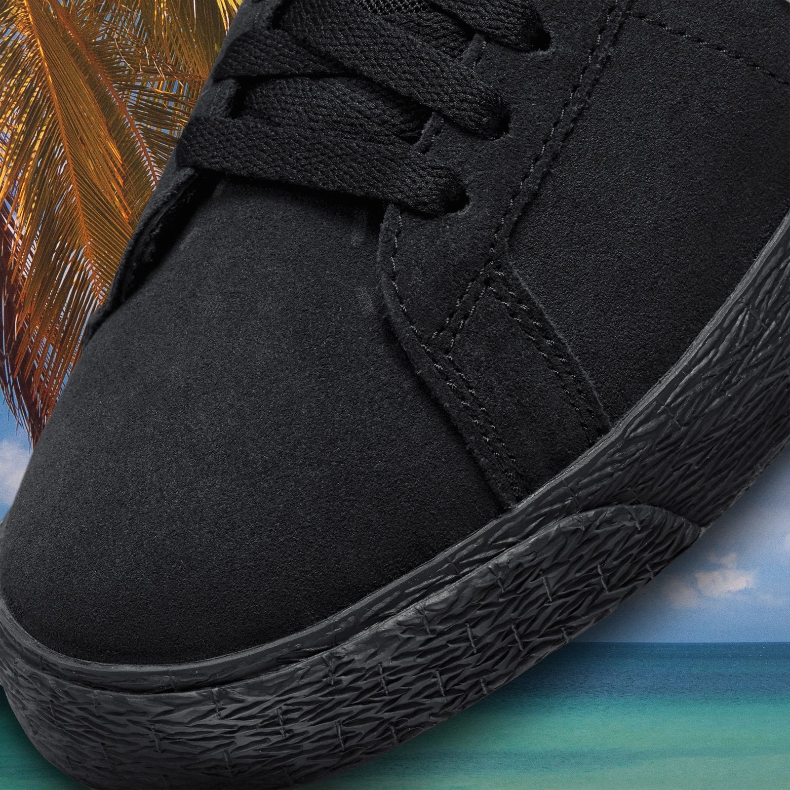 Nike SB - Blazer Mid - Black / White